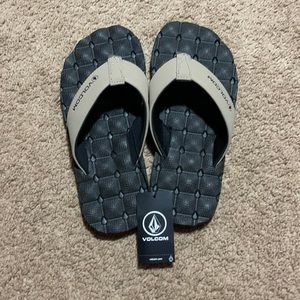 Volcom flip flops